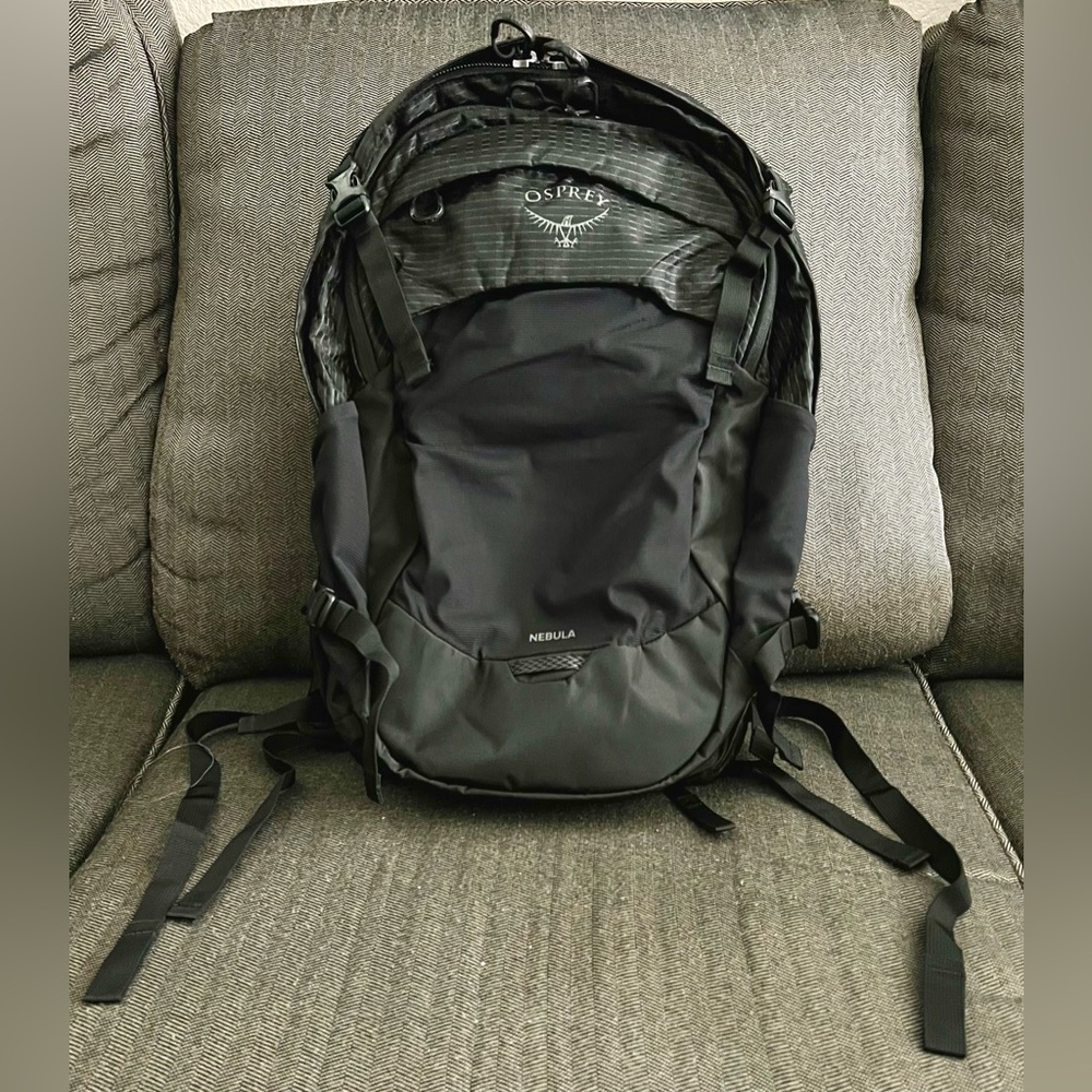 Osprey Nebula 32L Black
